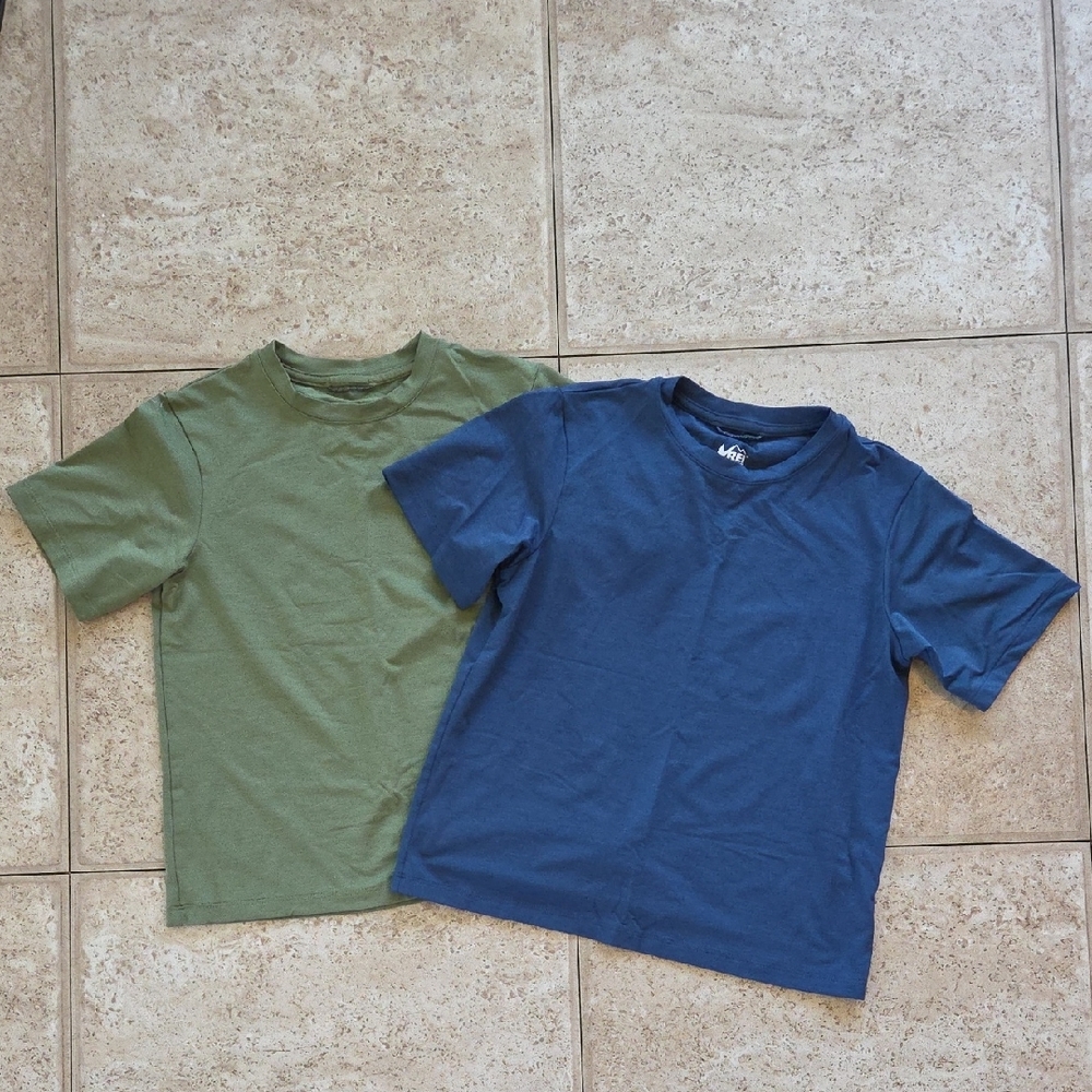 Kids' Green and Blue T-Shirts